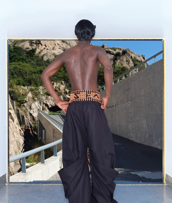 NUTEMPEROR  Quip Project 024  taped pocket loose trousers