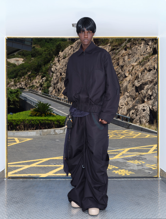 NUTEMPEROR  Quip Project 024  taped pocket loose trousers