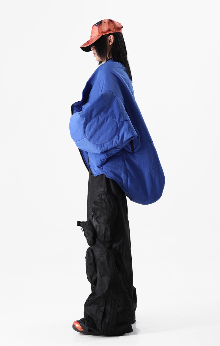Vanguardia  Multi-Pocket Cargo Pants