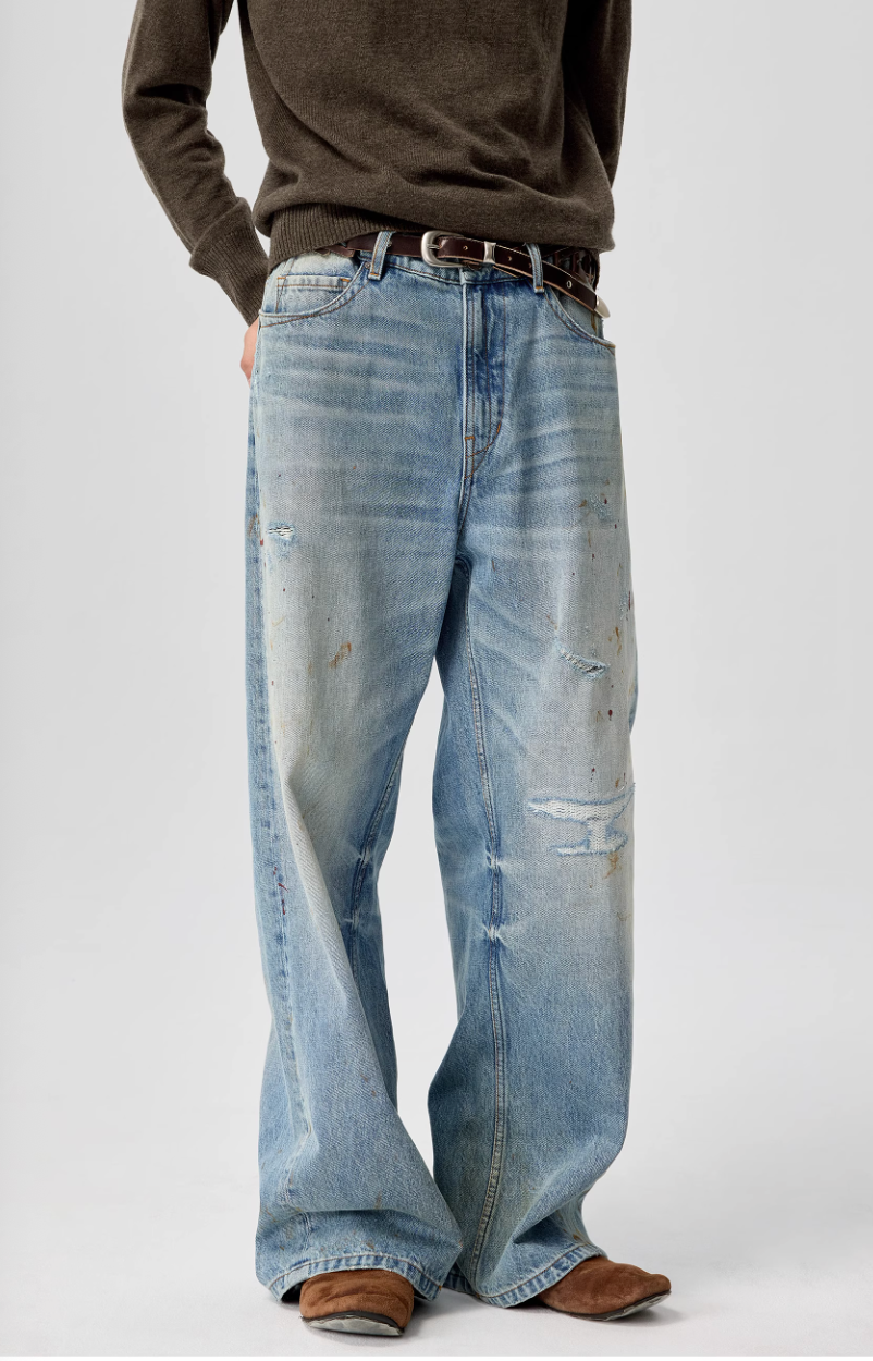 Simple Project Blued Ditressed Jeans